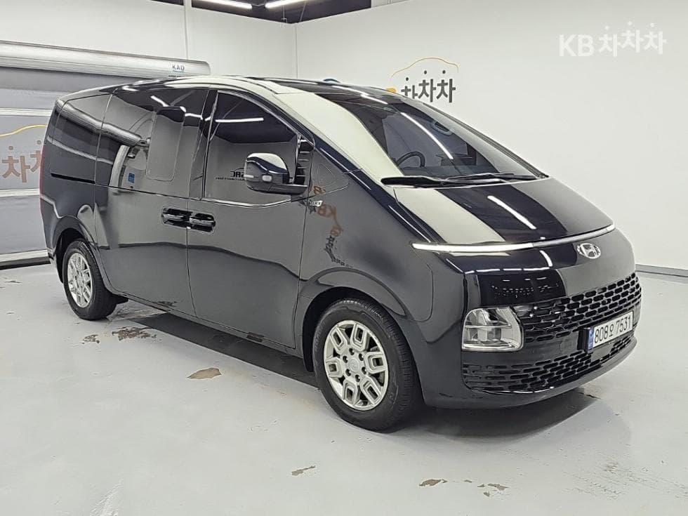 Хюндай Staria Cargo2.2 Cargo 5 Modern - 4