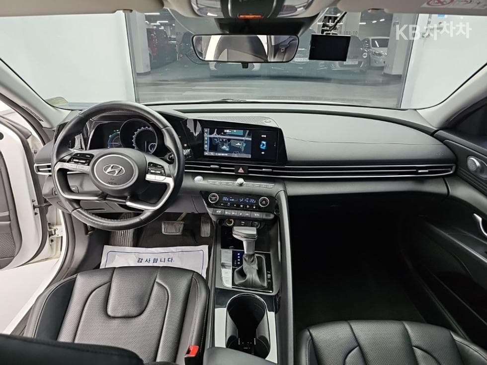 Hyundai All New Avante (Elantra) Hybrid(CN7)Modern - 7
