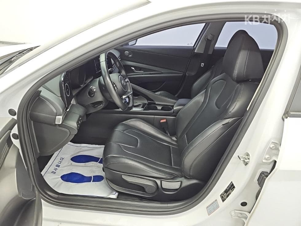 Hyundai All New Avante (Elantra) Hybrid(CN7)Modern - 11