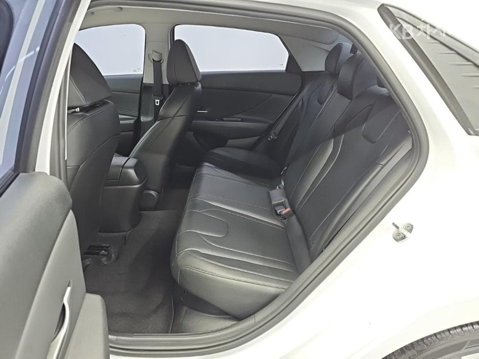 Hyundai All New Avante (Elantra) Hybrid(CN7)Modern - 12