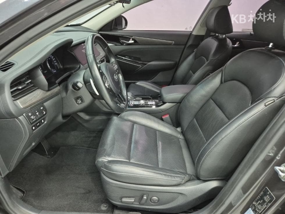 Kia K7 Premiere3.0 GDi Noblesse - 11