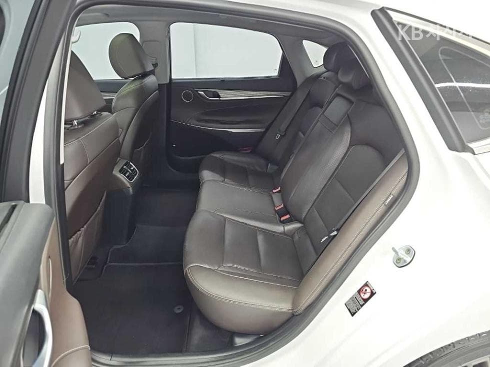 Hyundai Grandeur (Azera)IG3.0 Premium - 12