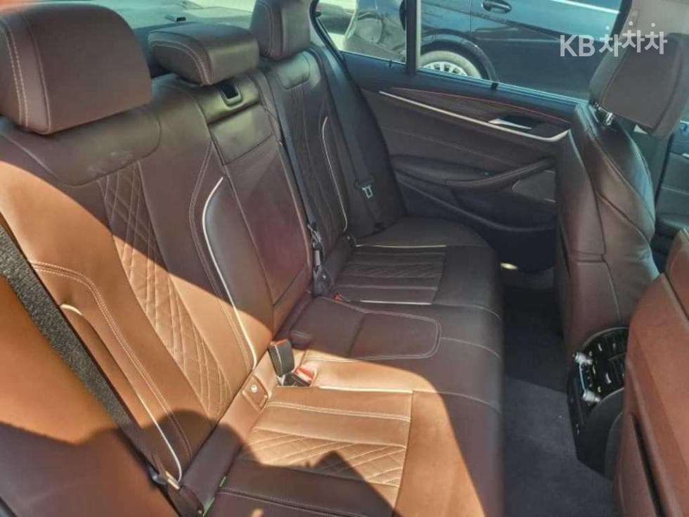 BMW 올New5 Series (G30)530i Luxury - 8