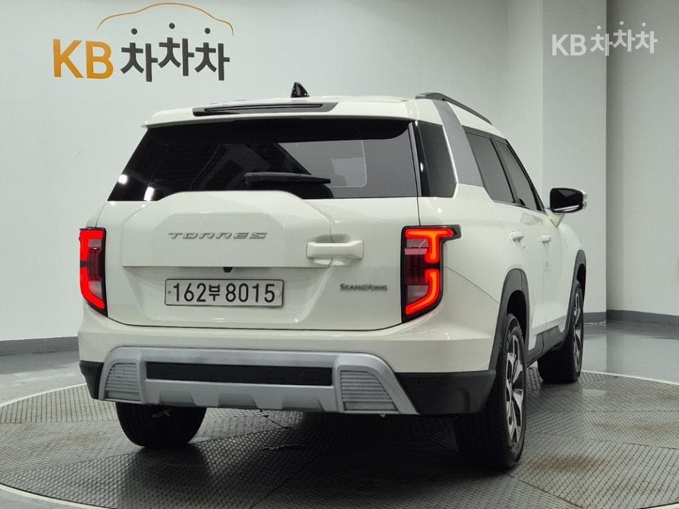 KG Mobility 토레스(J100)1.5 GDI Turbo T5 - 3