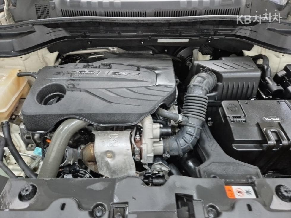 KG Mobility 토레스(J100)1.5 GDI Turbo T5 - 5