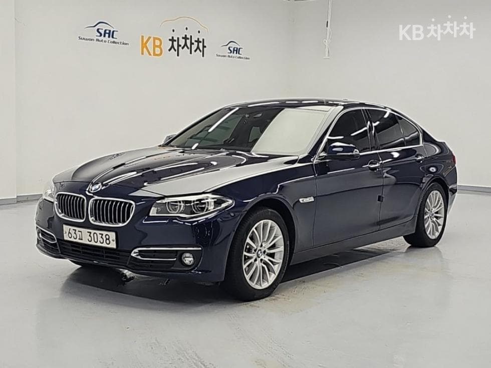 BMW Нов5 Серия528i Лукс Стандартен - 2