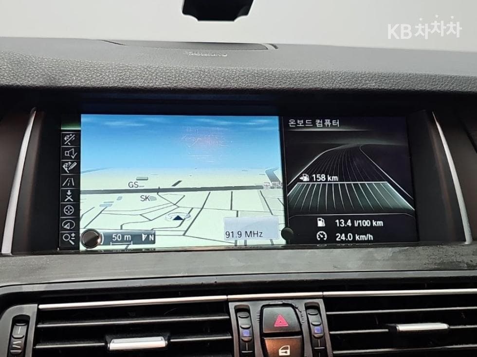 BMW Нов5 Серия528i Лукс Стандартен - 12