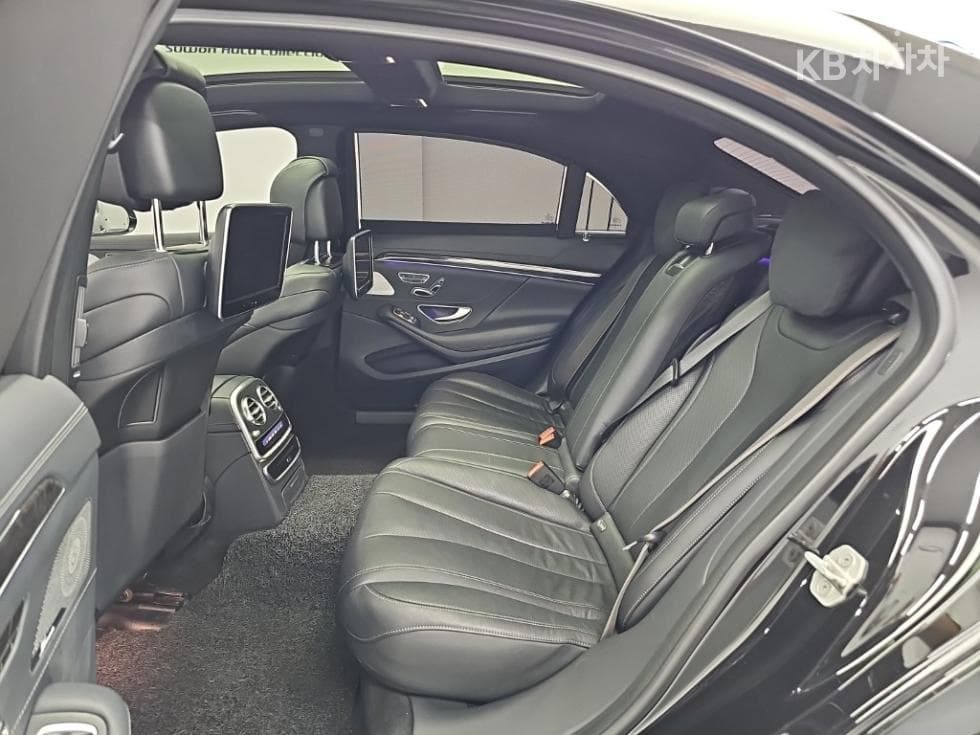 Mercedes-Benz Нов S-КласS350L d 4MATIC W222 - 12