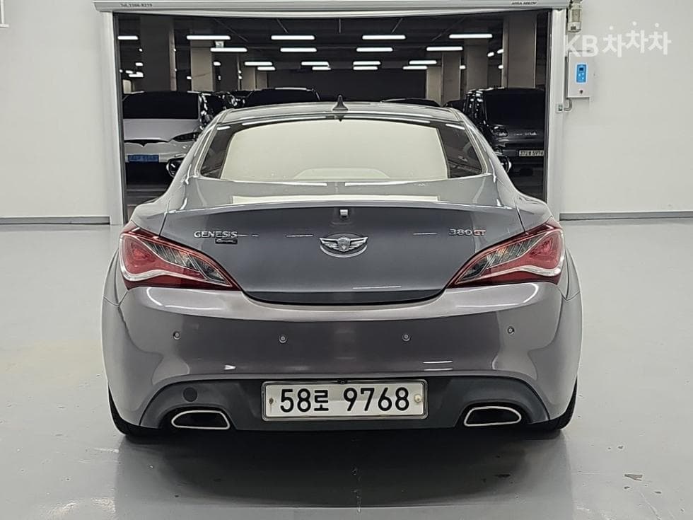 Hyundai Genesis Coupe200 Turbo P - 3