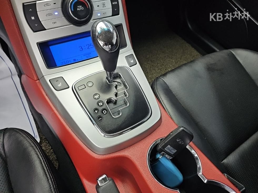 Hyundai Genesis Coupe200 Turbo P - 8