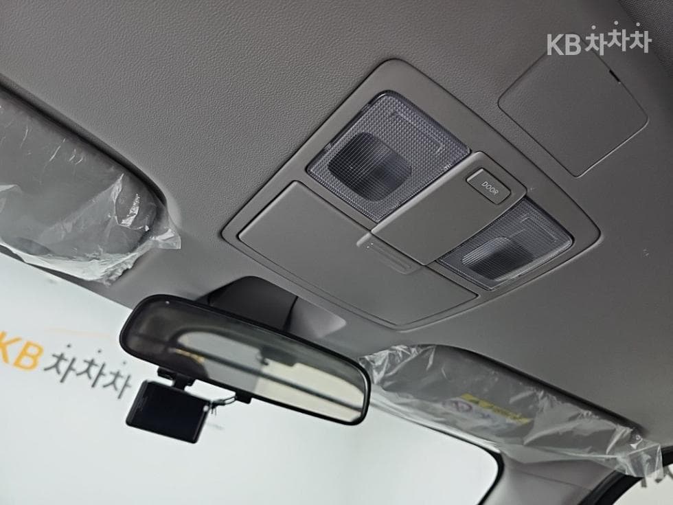 Kia The New (facelift) Kia Ray (van) Van1.0 Gasoline Van 2-seater Prestige Special (special feature/edition) - 13