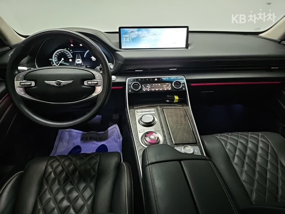 Genesis GV802.5 Turbo Gasoline AWD - 7
