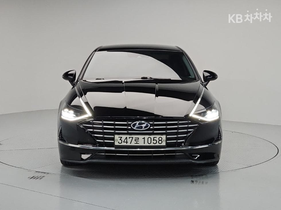 Hyundai Sonata Hybrid (DN8)2.0 Hybrid Premium - 2