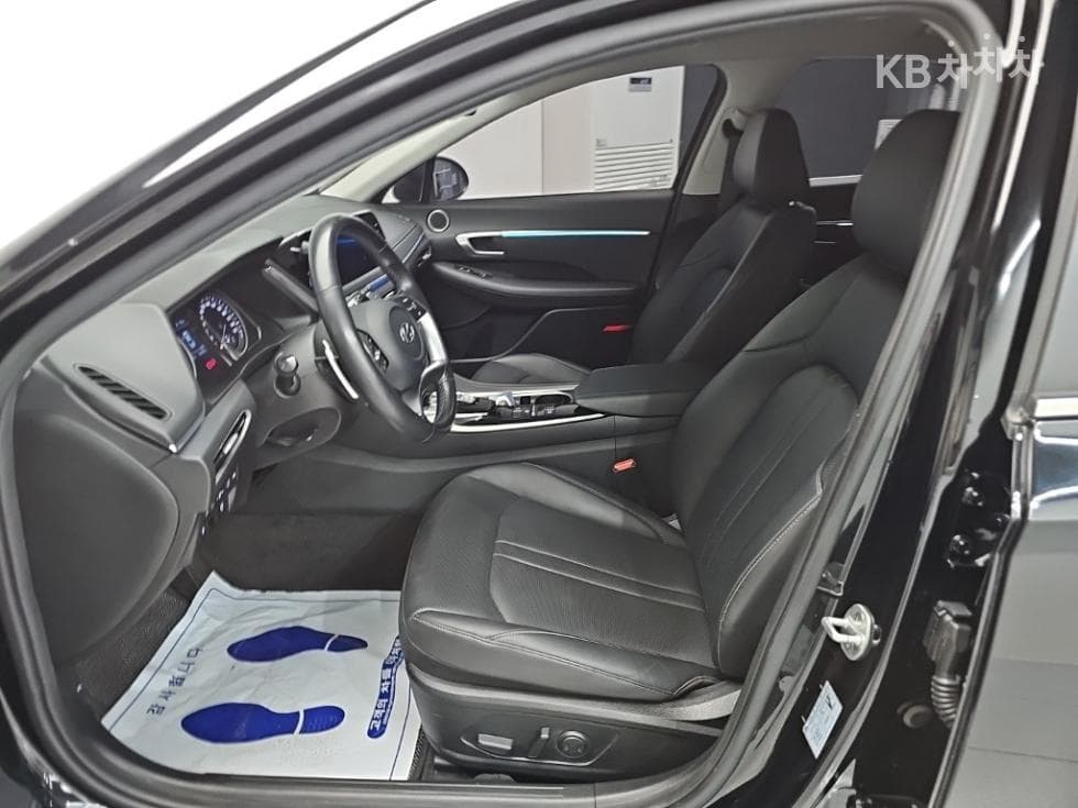 Hyundai Sonata Hybrid (DN8)2.0 Hybrid Premium - 11