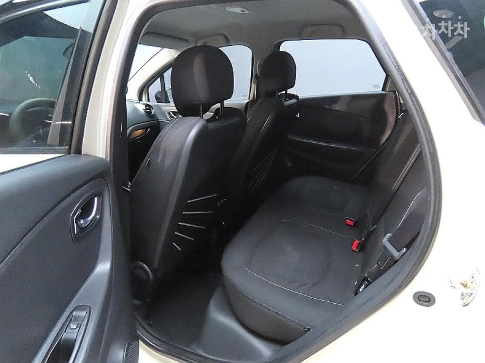 Renault Korea QM3RE - 11