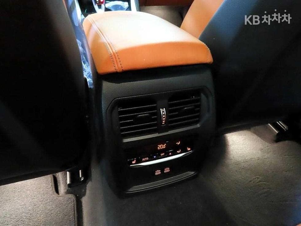 BMW M시리즈M3 Sedan Competition F80 - 17