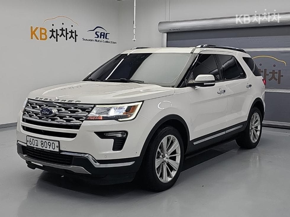 Ford New Explorer 2.3 EcoBoost 4WD Limited - Image 1