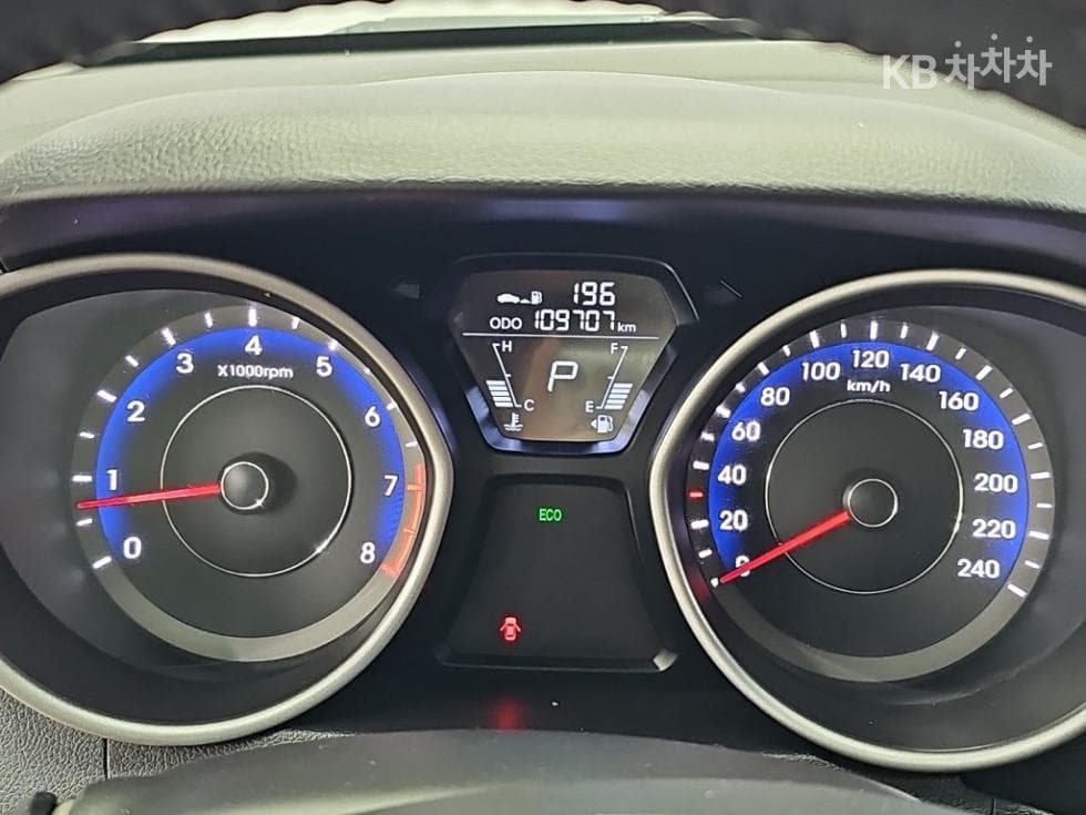 Hyundai Avante (Elantra)MDM16 GDi LUXURY - 6