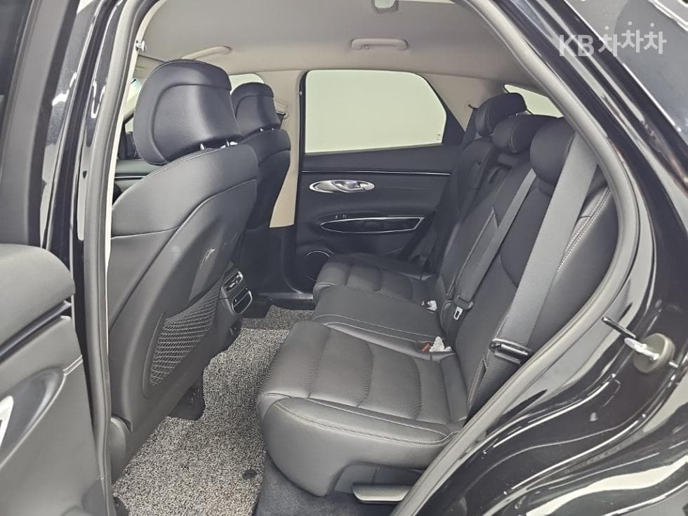 Дженезис GV70Дизел 2.2 AWD - 12