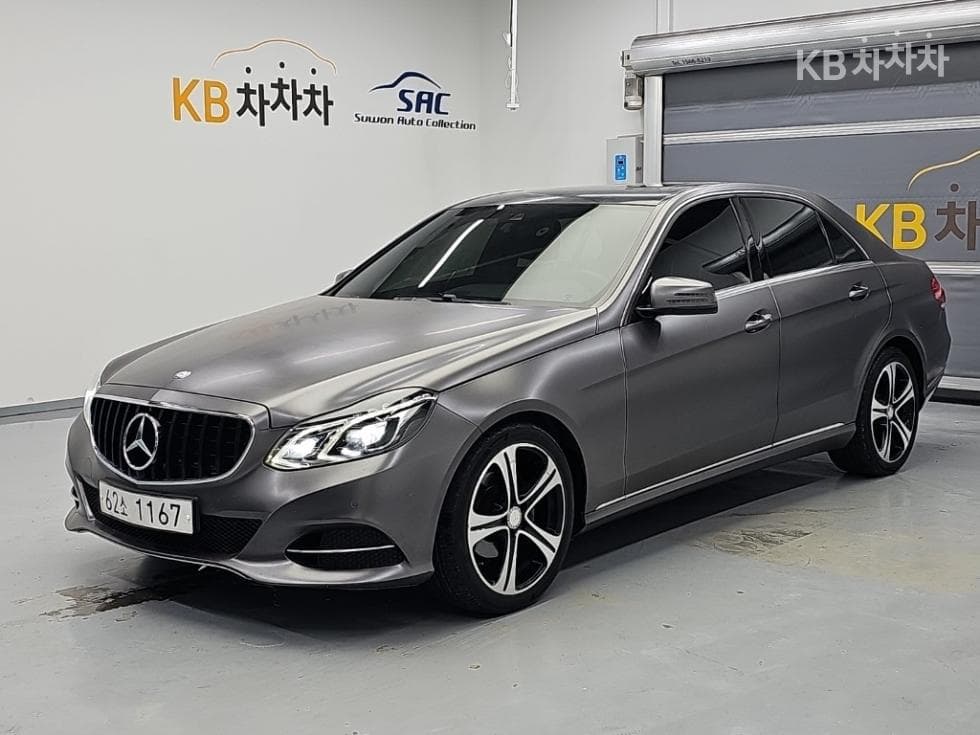 Mercedes-Benz New E-Class E220 CDI Avantgarde W212(09~) - Image 1