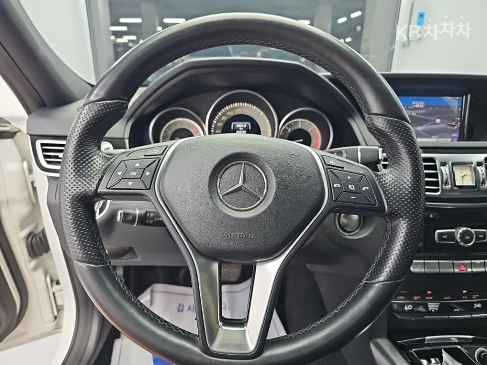 Mercedes-Benz New E-ClassE220 CDI Avantgarde W212 - 9