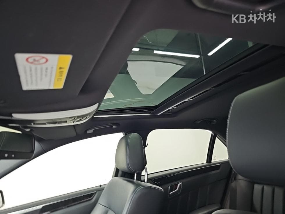Mercedes-Benz New E-ClassE220 CDI Avantgarde W212 - 15