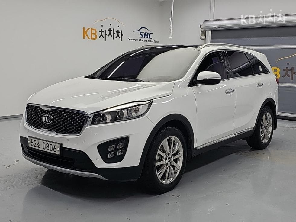 Kia All NewSorento Diesel 2.0 2WD Noblesse Special (special feature/edition) - Image 1