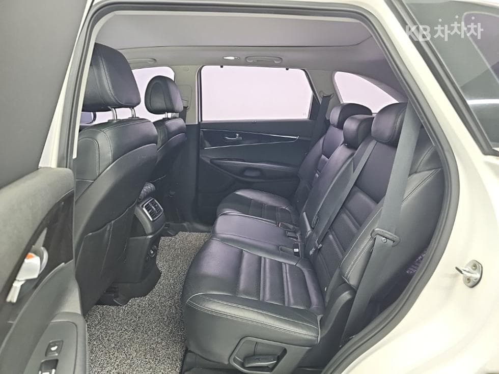 Kia All NewSorentoDiesel 2.0 2WD Noblesse Special (special feature/edition) - 12