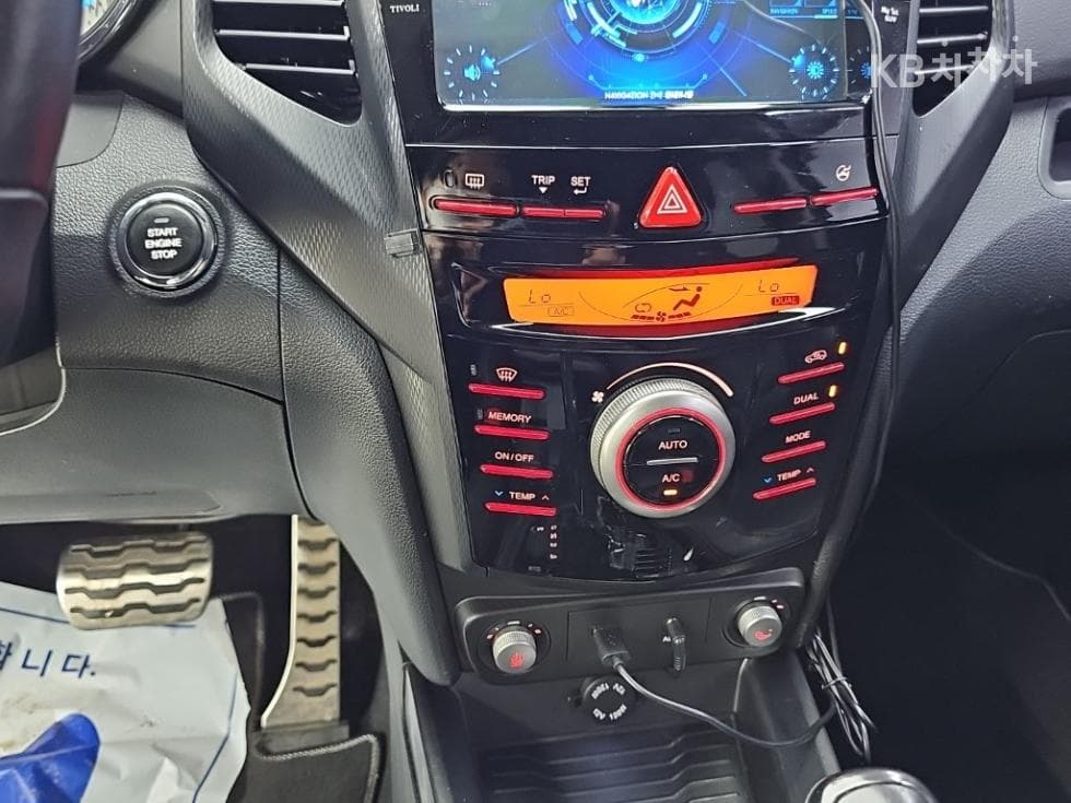 KG Mobility Tivoli Air2WD RX - 10