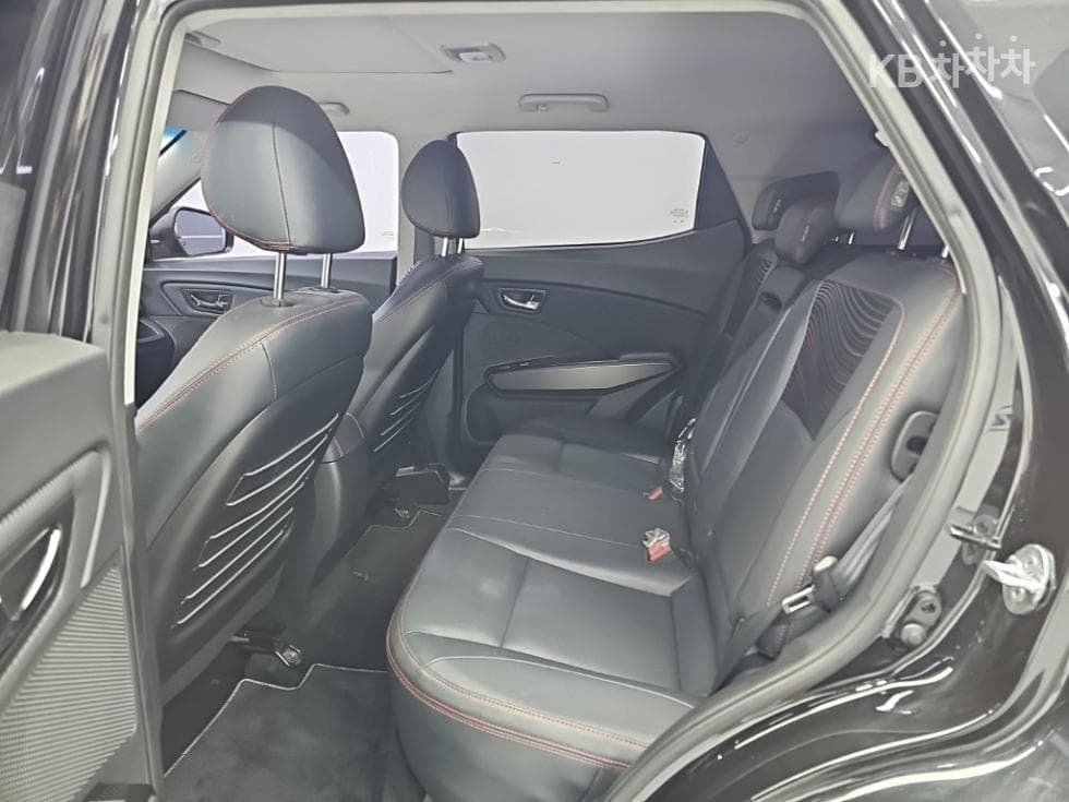KG Mobility Tivoli Air2WD RX - 12