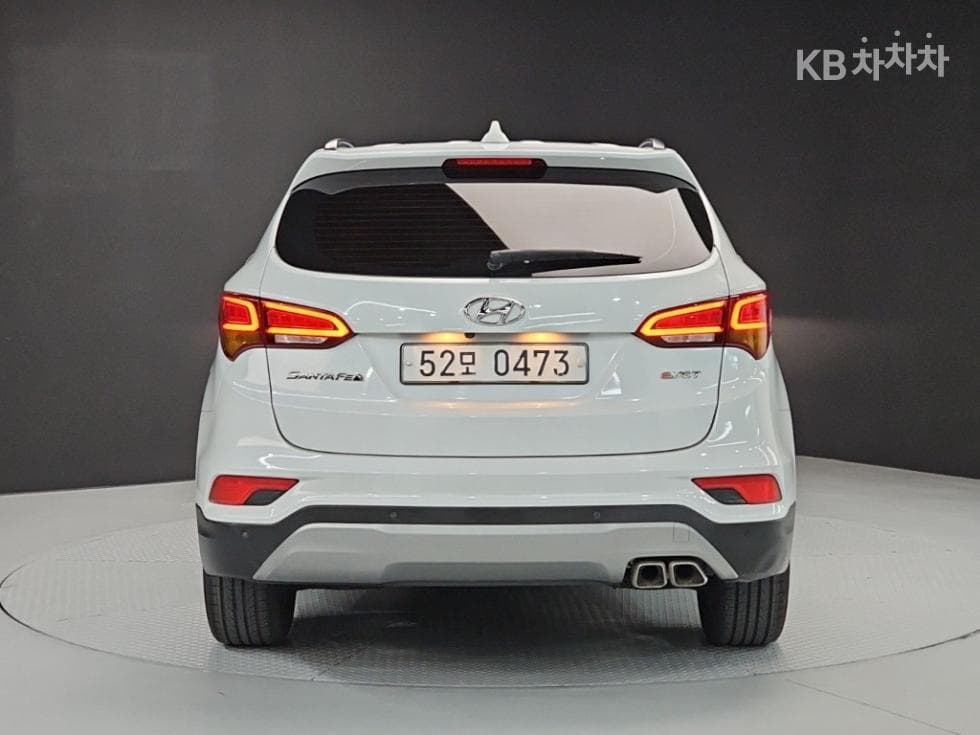 Hyundai Santa Fe The PrimeDiesel R2.2 2WD 5-seater Exclusive Special (special feature/edition) - 3