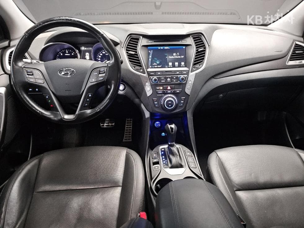Hyundai Santa Fe The PrimeDiesel R2.2 2WD 5-seater Exclusive Special (special feature/edition) - 7