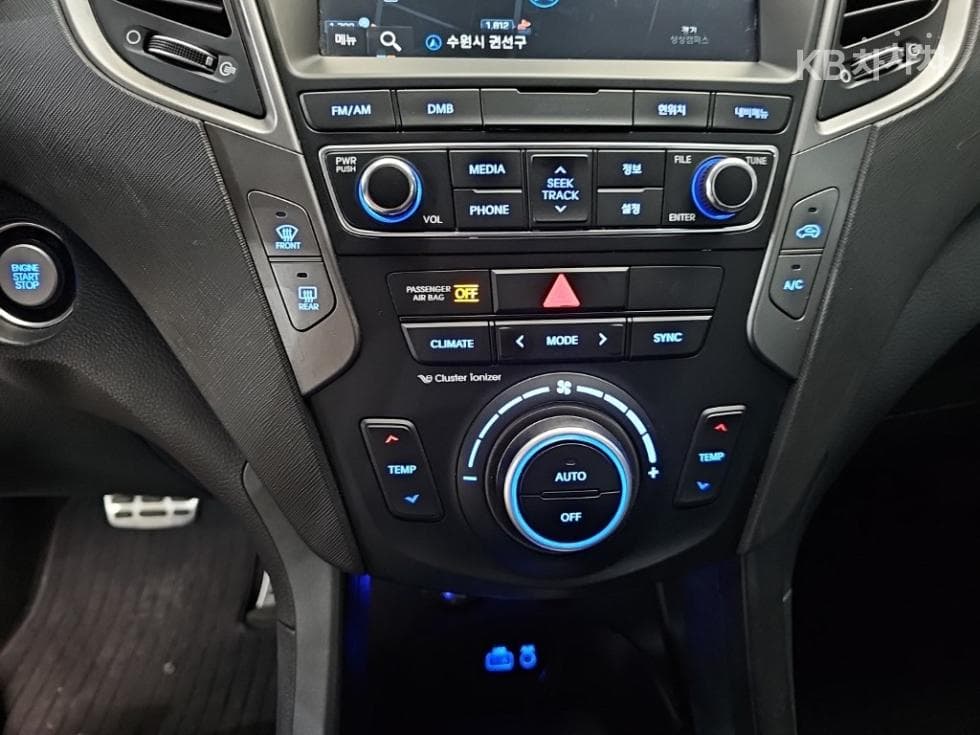 Hyundai Santa Fe The PrimeDiesel R2.2 2WD 5-seater Exclusive Special (special feature/edition) - 10
