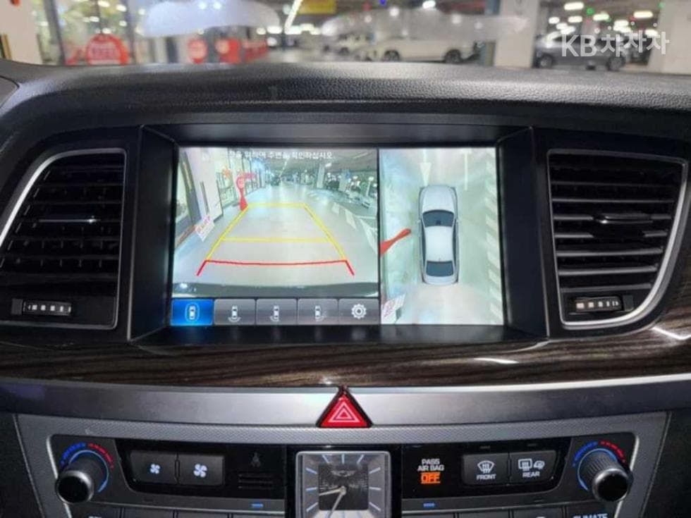 Genesis G803.3 GDI AWD Premium Luxury - 11