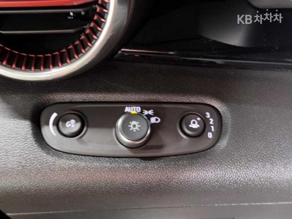 GM Korea Trax Crossover1.2 Gasoline 2WD Redline - 10