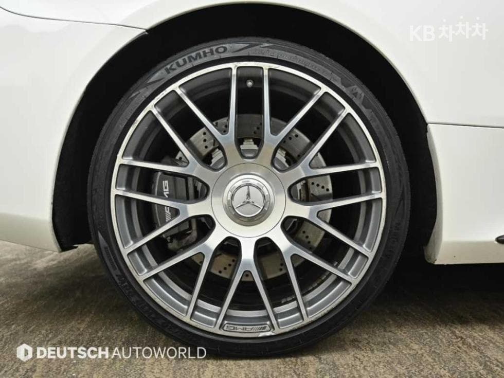 Mercedes-Benz The New (фейслифт) C-КласC63 AMG Cabriolet W205 - 5