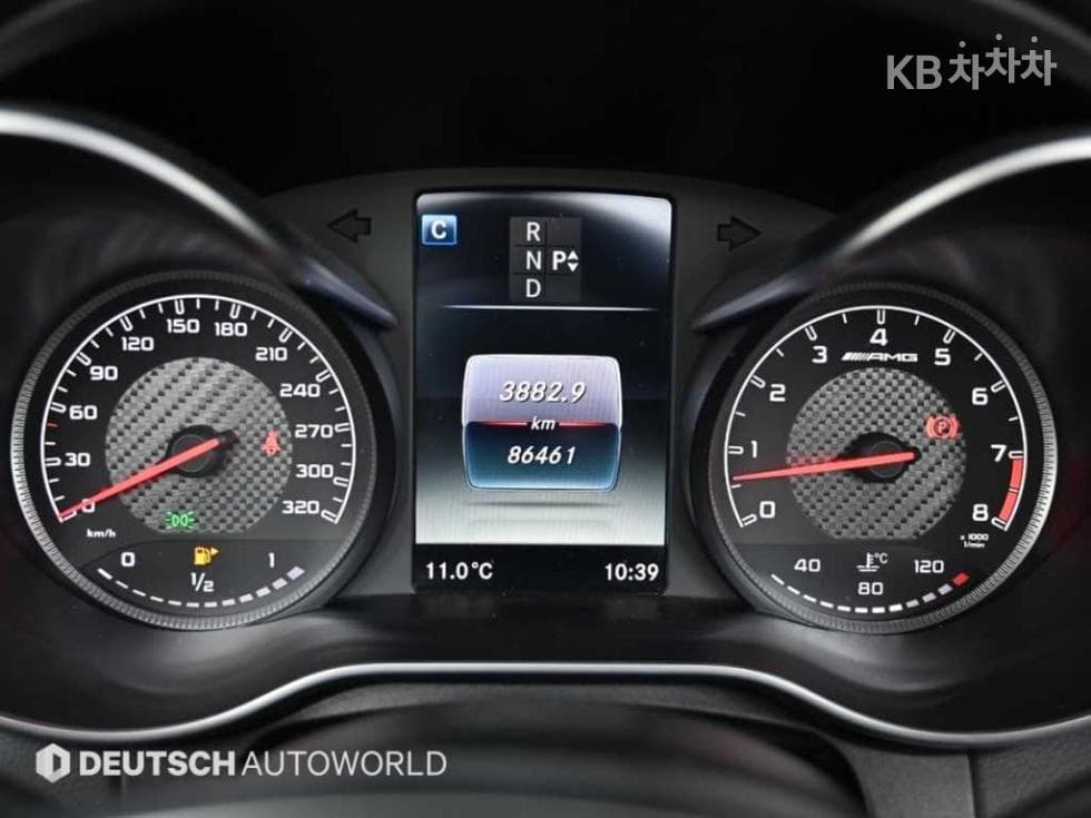 Mercedes-Benz The New (фейслифт) C-КласC63 AMG Cabriolet W205 - 8