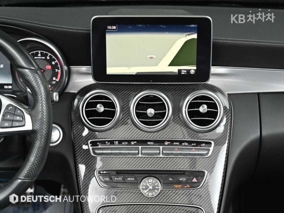 Mercedes-Benz The New (фейслифт) C-КласC63 AMG Cabriolet W205 - 14