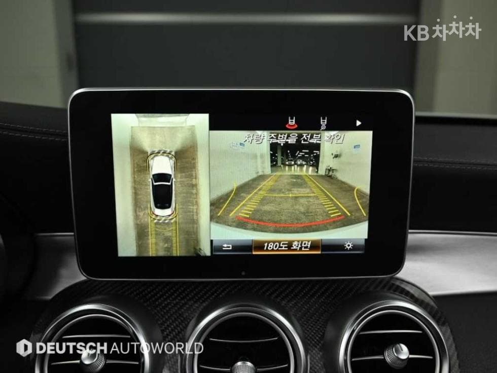 Mercedes-Benz The New (фейслифт) C-КласC63 AMG Cabriolet W205 - 15