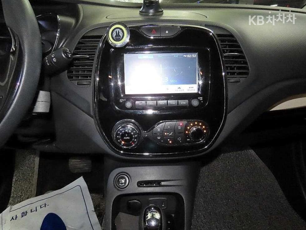 Renault Korea QM3RE - 11