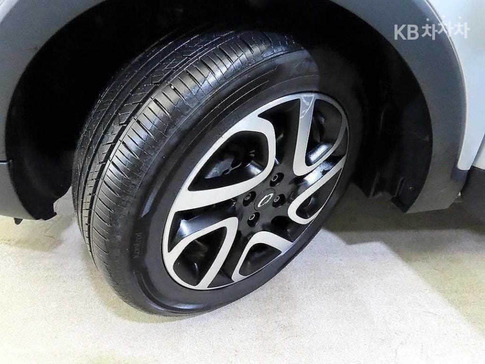 Renault Korea QM3RE - 18