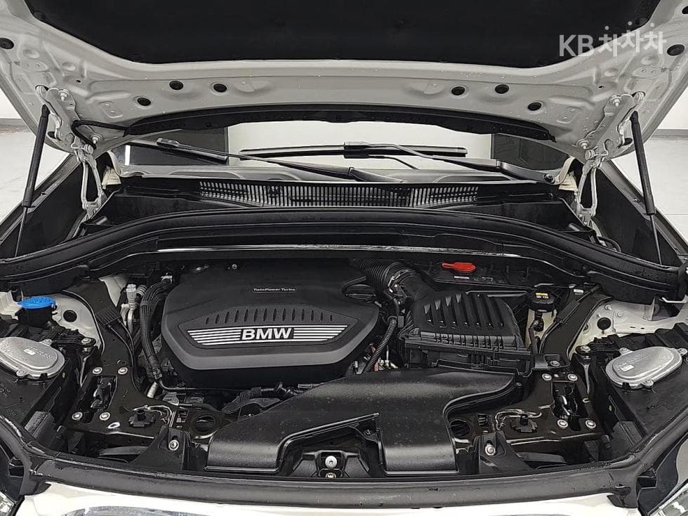BMW X1 (F48)xDrive 18d Advantage - 5