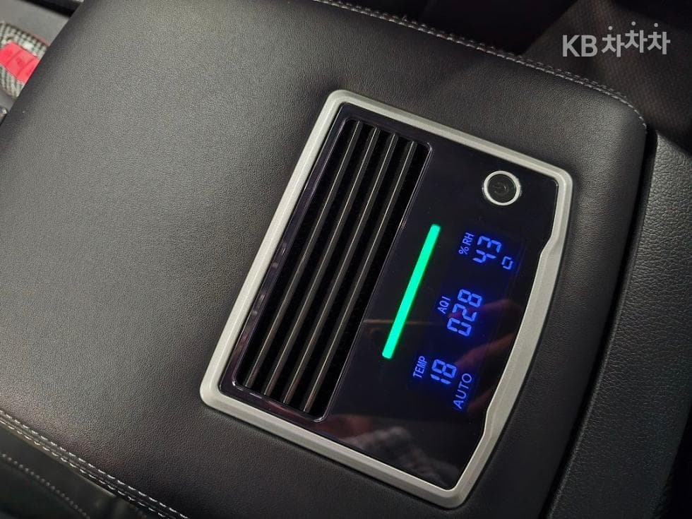 КейДжи Мобилити The New (фейслифт) Rexton 스포츠2.2 4x4 익스페디션 - 14