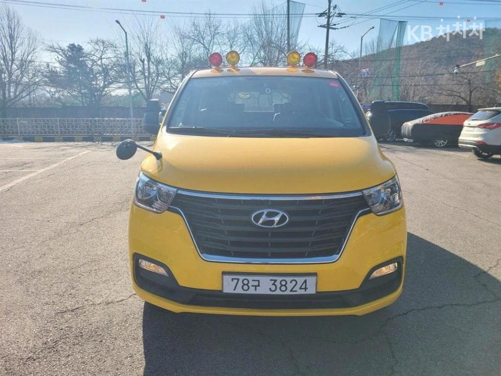Hyundai The New (facelift) 그랜드 Star렉스LPi 어린이보호차 12-seater - 2