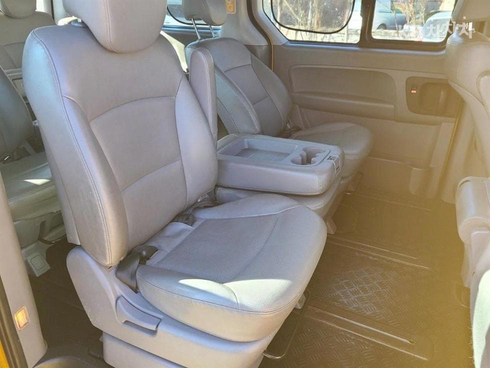 Hyundai The New (facelift) 그랜드 Star렉스LPi 어린이보호차 12-seater - 16