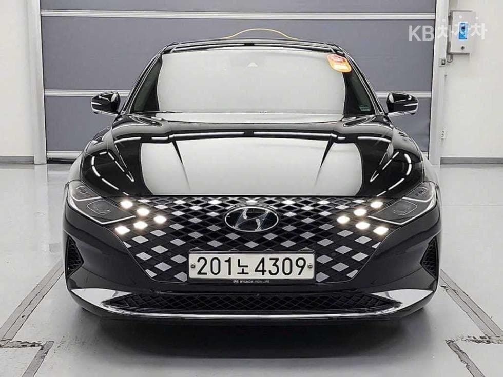 Хюндай The New (фейслифт) Grandeur (Azera)2.5 Premium