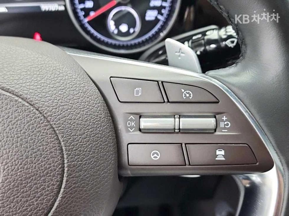 Хюндай The New (фейслифт) Grandeur (Azera)2.5 Premium - 15