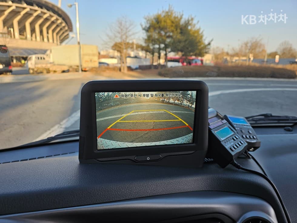 Киа The New (фейслифт) Бонго 3 (лек)냉동Товарна надстройка차 1.2Тон 표준형 Королевска кабина Удължено междуосие GL - 7