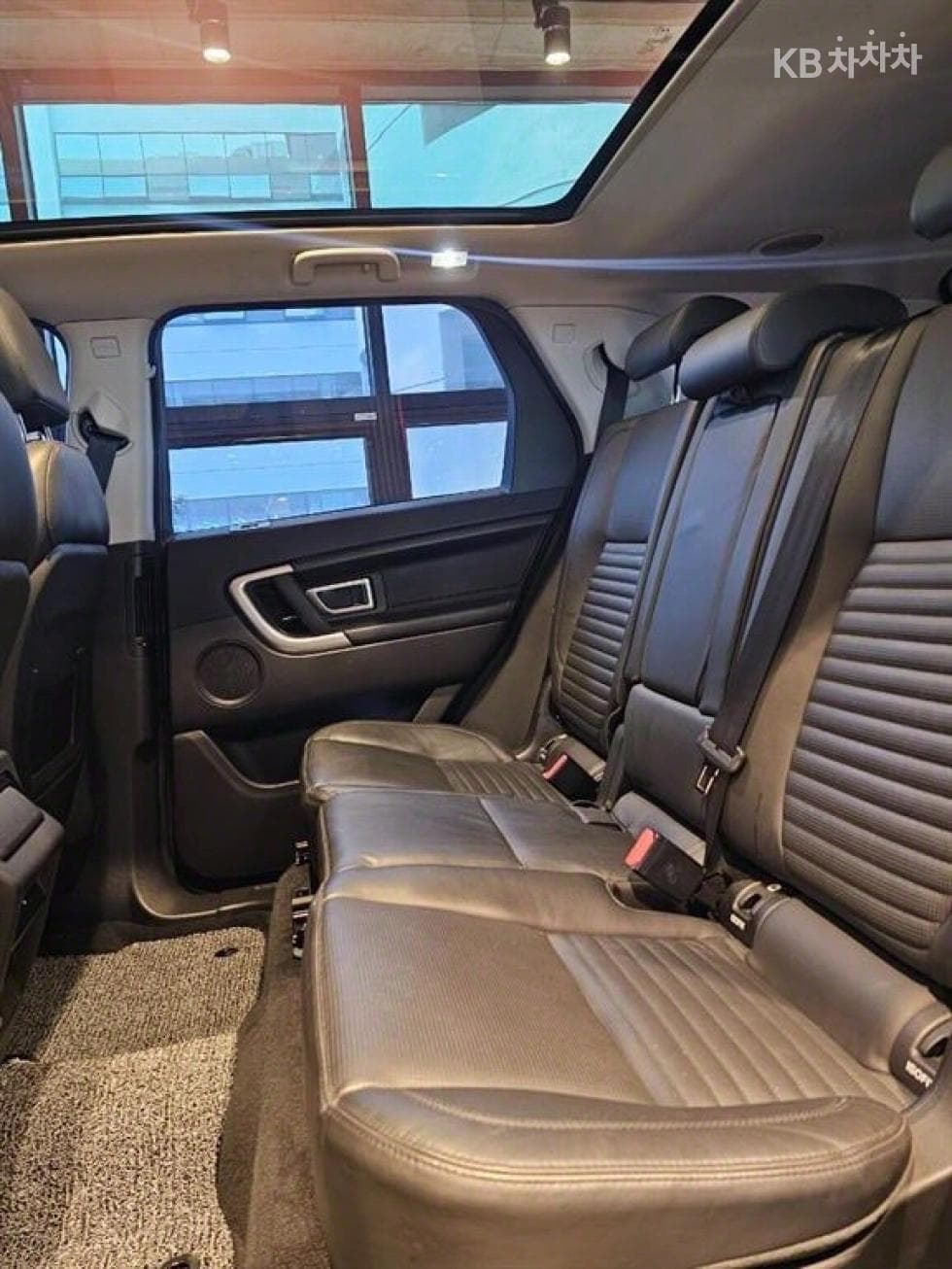 Land Rover 디스커버리 스포츠2.0 TD4 HSE Лукс - 18