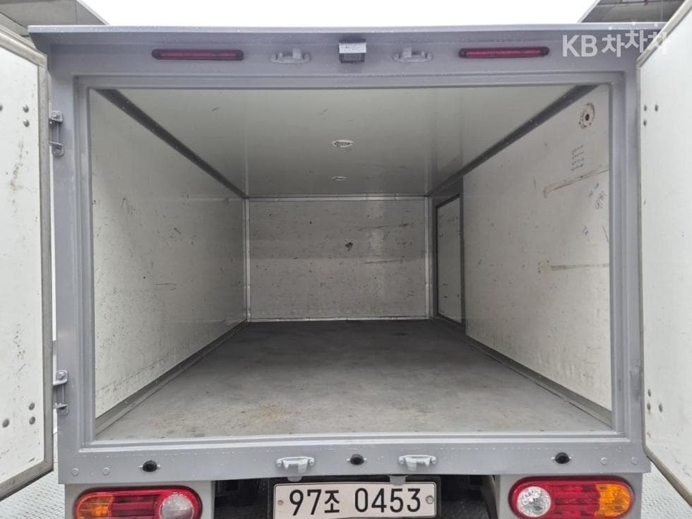 Хюндай Porter 2Удължено междуосие Super Cab 저상Box Truck Стил - 11